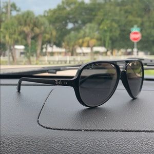 RayBans CAT5000 in black